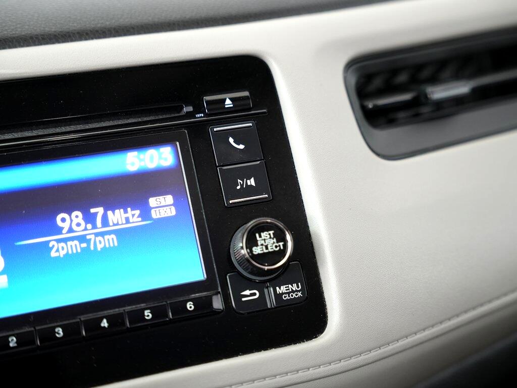 2018 Honda HR-V LX photo 20