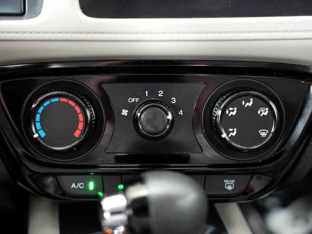 2018 Honda HR-V LX photo 21