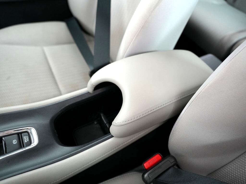 2018 Honda HR-V LX photo 26