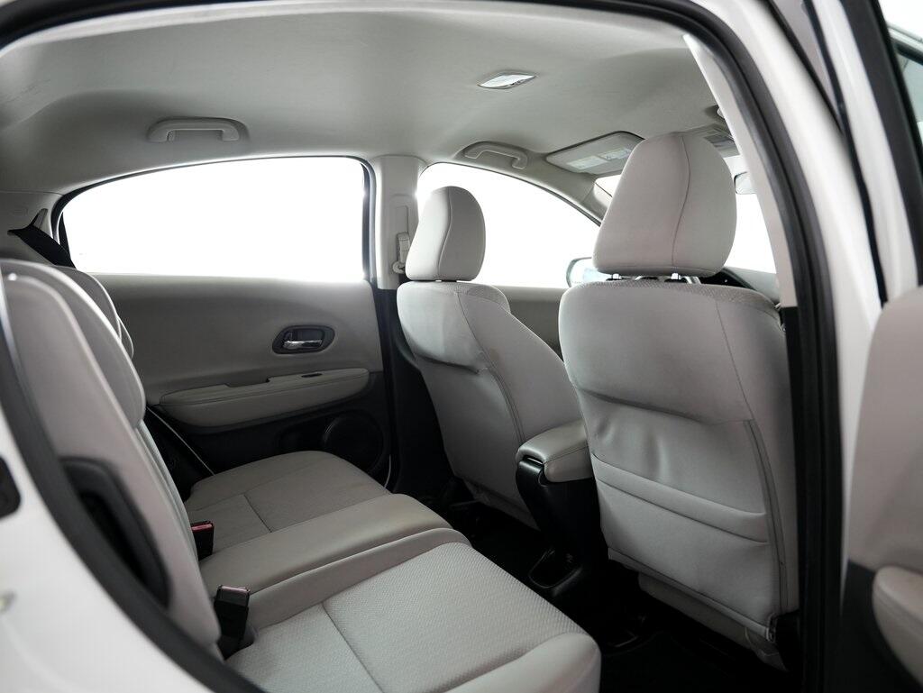 2018 Honda HR-V LX photo 33