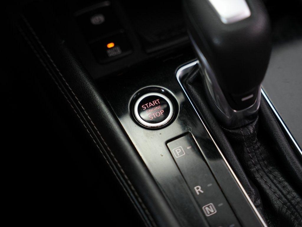 Nissan Kicks SR FWD 2023