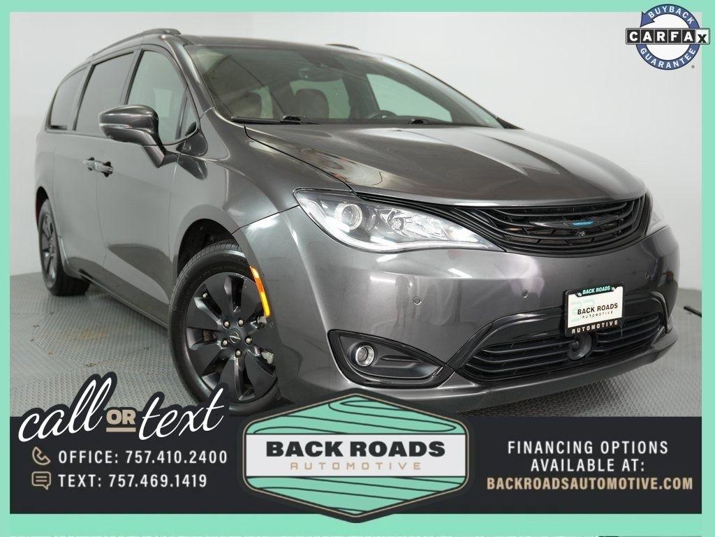 2019 Chrysler Pacifica Hybrid Limited FWD