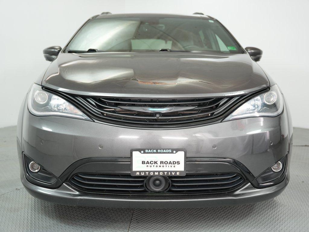 Chrysler Pacifica Hybrid Limited FWD 2019