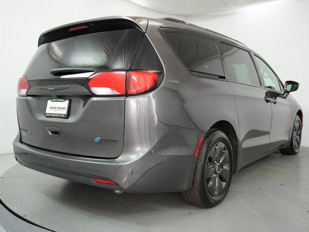 Chrysler Pacifica Hybrid Limited FWD 2019