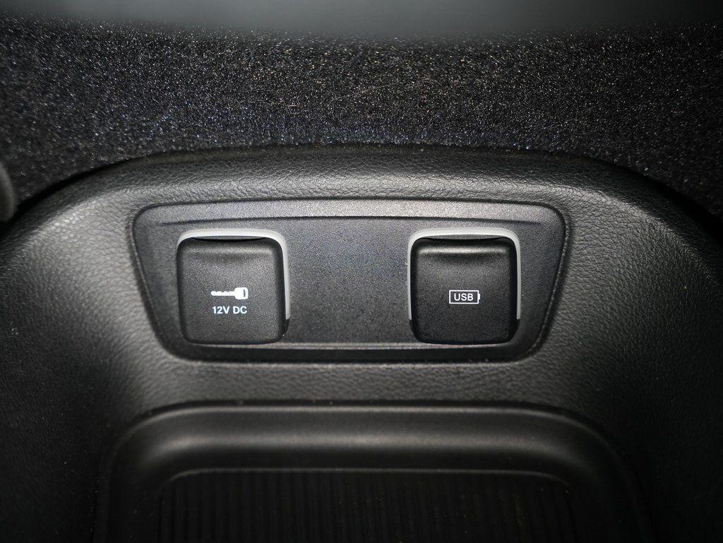 Chrysler Pacifica Hybrid Limited FWD 2019