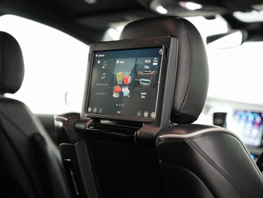 Chrysler Pacifica Hybrid Limited FWD 2019