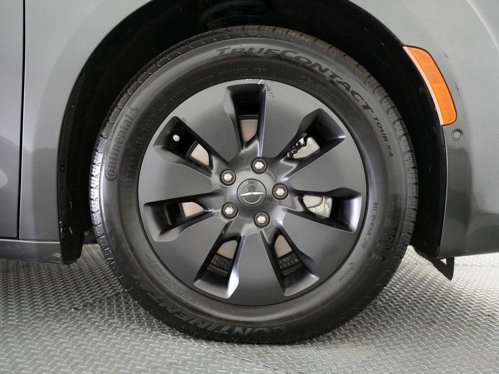 Chrysler Pacifica Hybrid Limited FWD 2019