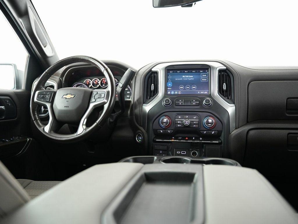 Chevrolet Silverado 1500 4WD Crew Cab 147" LT 2019