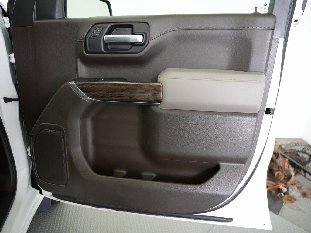 Chevrolet Silverado 1500 4WD Crew Cab 147" LT 2019