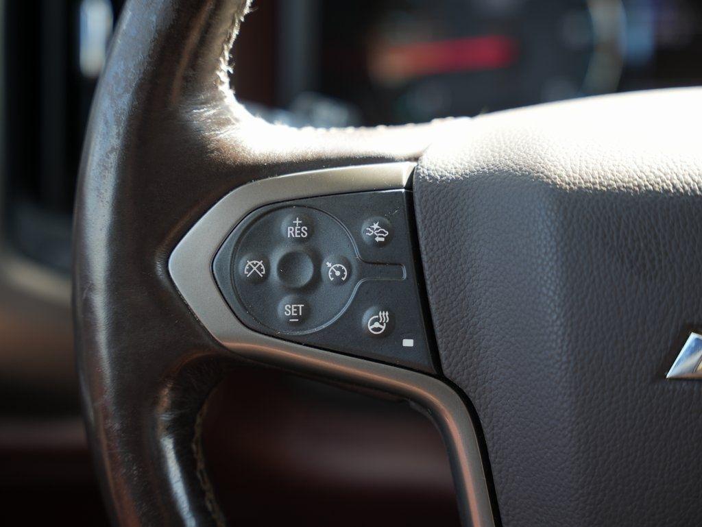 Chevrolet Silverado 3500HD 4WD Crew Cab 167.7" High Country 2017