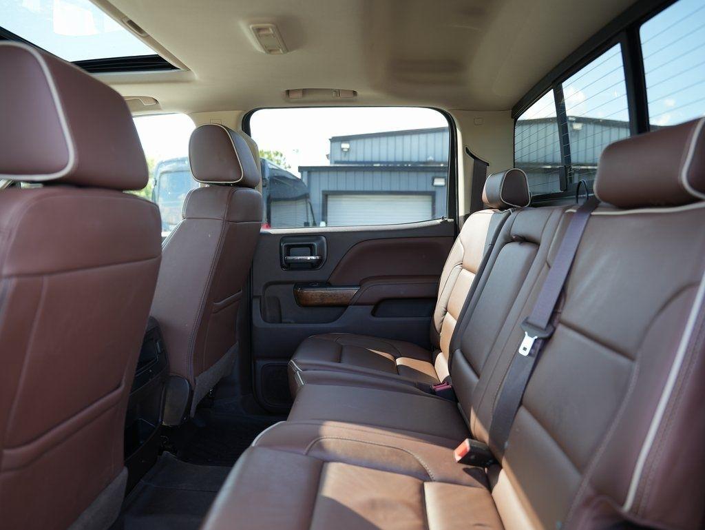 Chevrolet Silverado 3500HD 4WD Crew Cab 167.7" High Country 2017