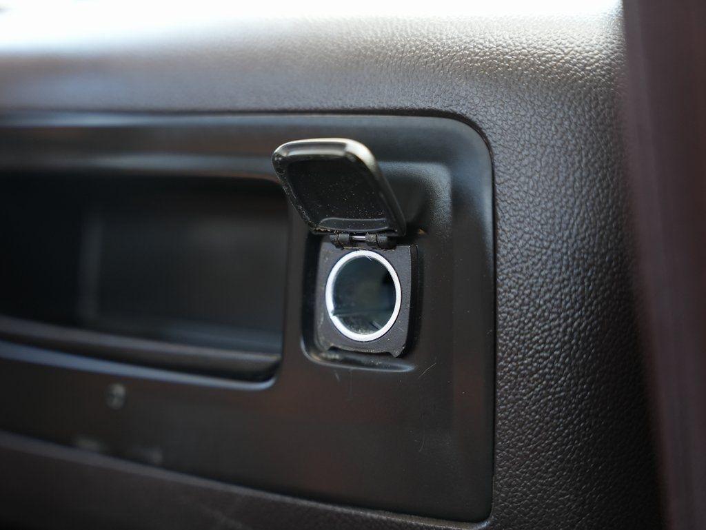 Chevrolet Silverado 3500HD 4WD Crew Cab 167.7" High Country 2017