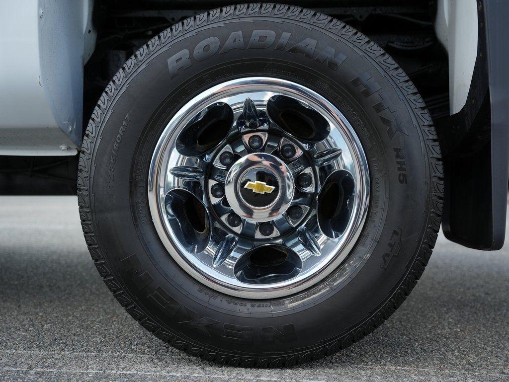 Chevrolet Silverado 3500HD 4WD Crew Cab 167.7" High Country 2017