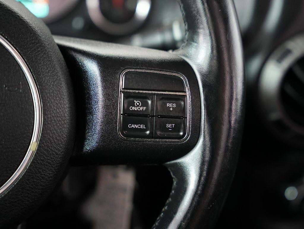 Jeep Wrangler 4WD 2dr Sport 2013