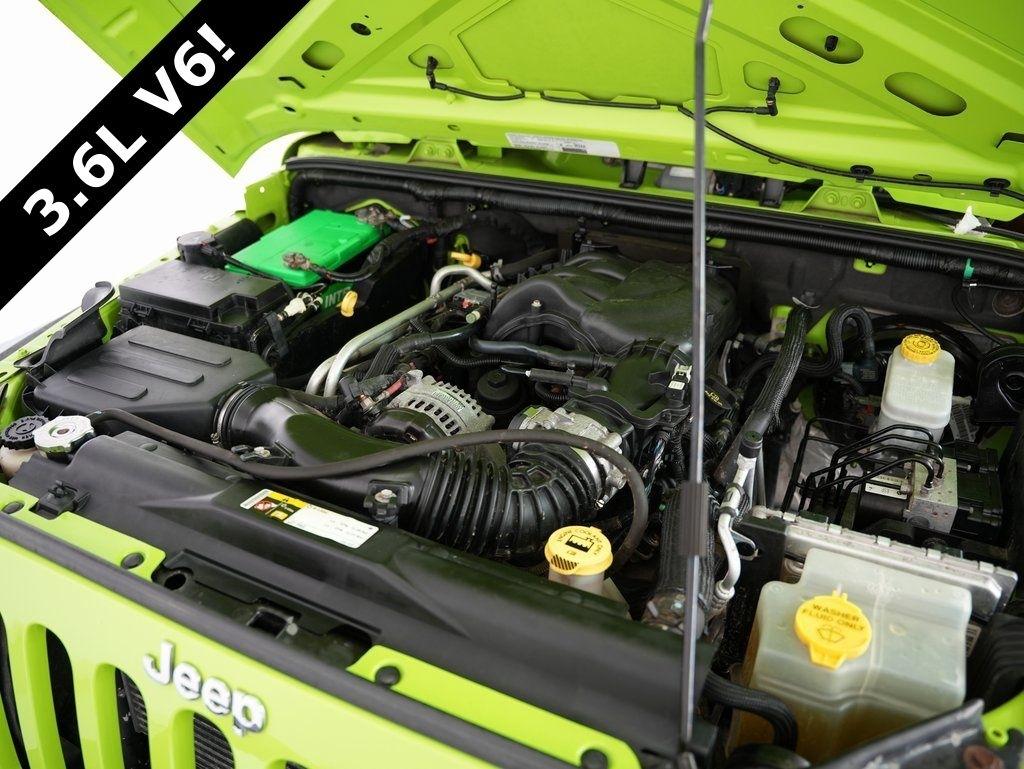 Jeep Wrangler 4WD 2dr Sport 2013