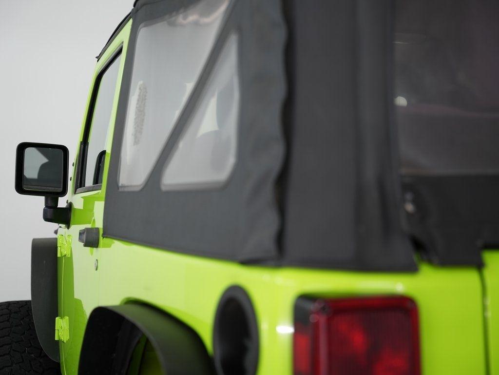 Jeep Wrangler 4WD 2dr Sport 2013