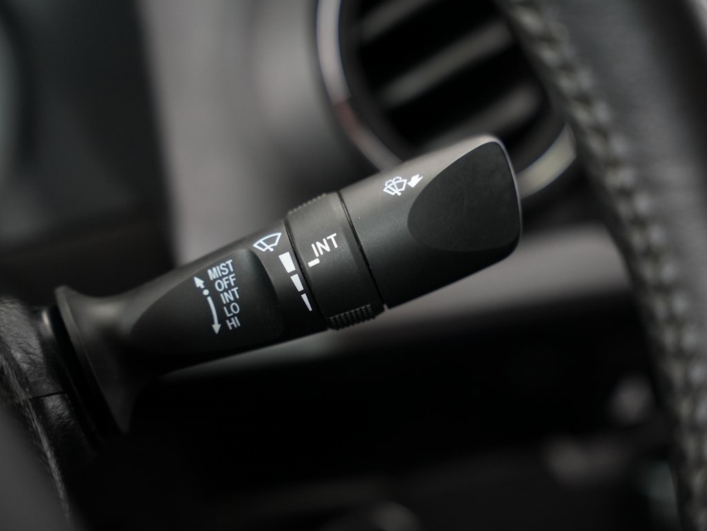 2016 Toyota Tacoma Double Cab V6 SR5 photo 15