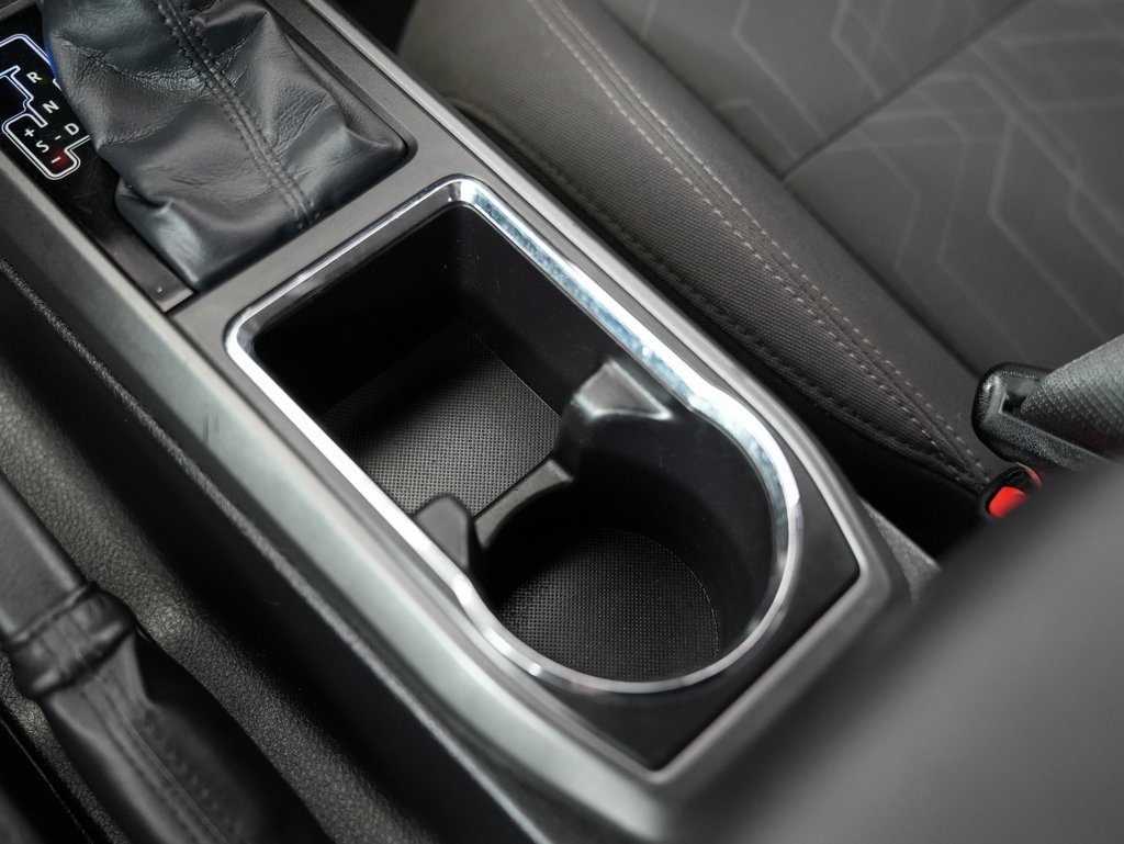 2016 Toyota Tacoma Double Cab V6 SR5 photo 29