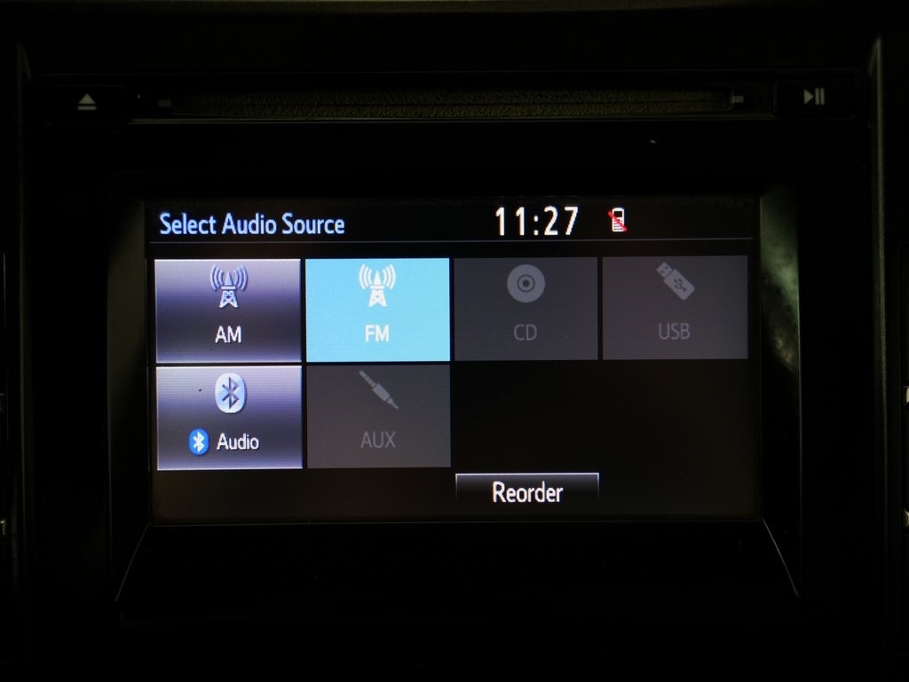 2015 Toyota Camry XLE photo 18