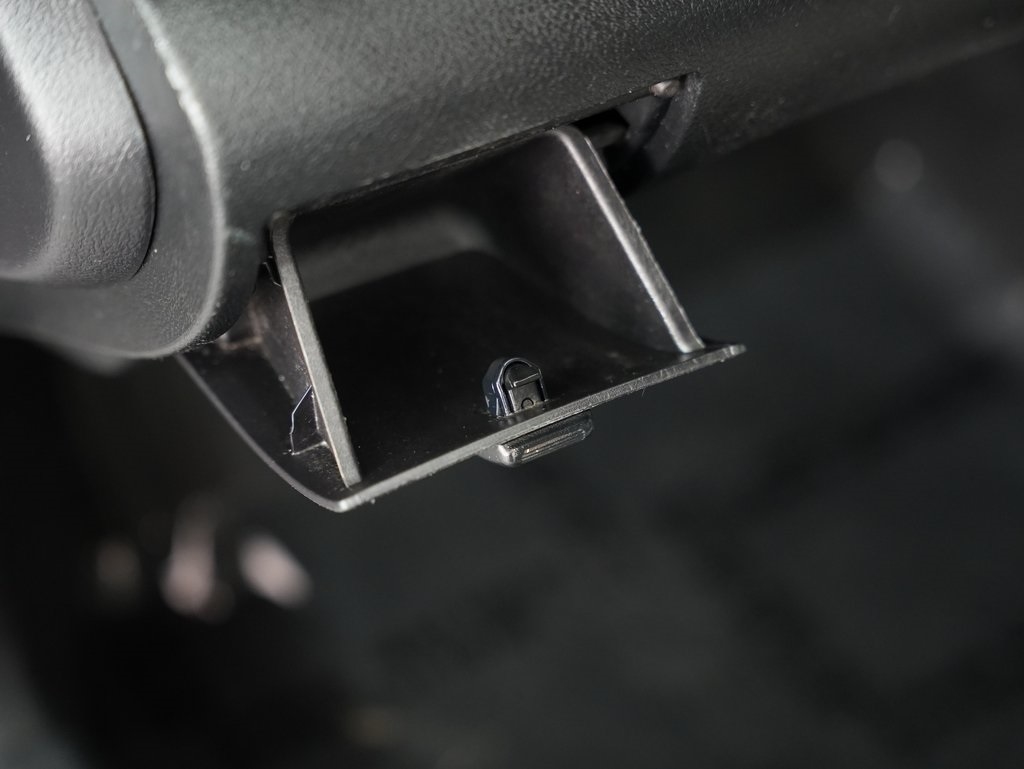 2015 Toyota Camry XLE photo 43