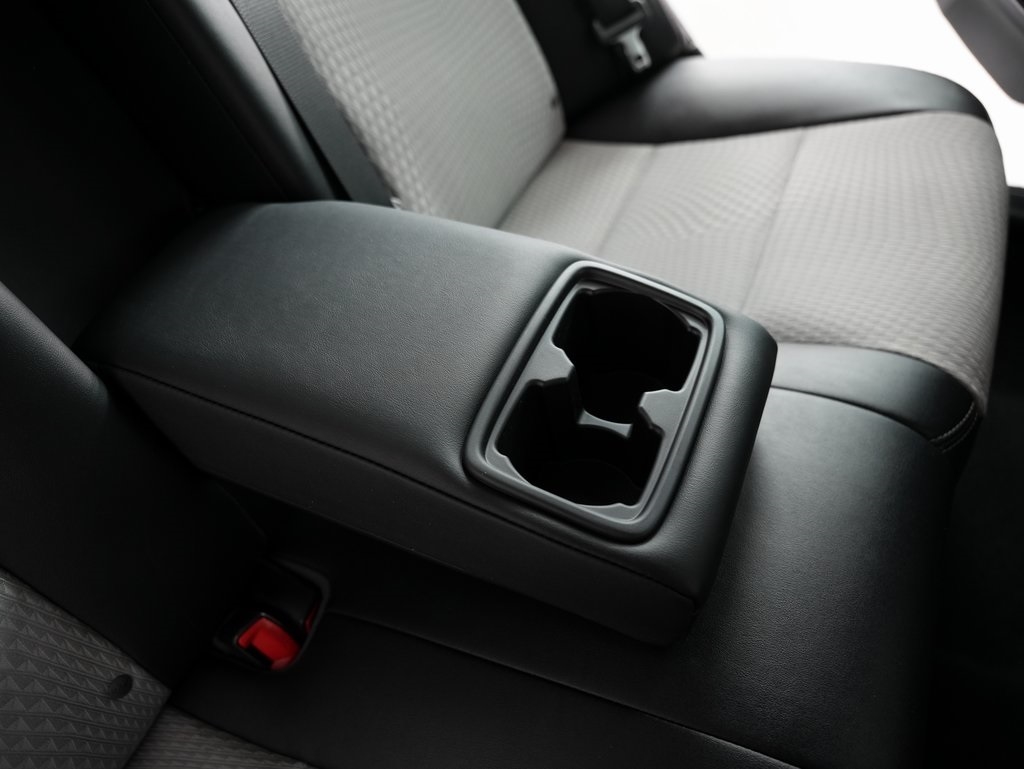 2014 Toyota Camry photo 36
