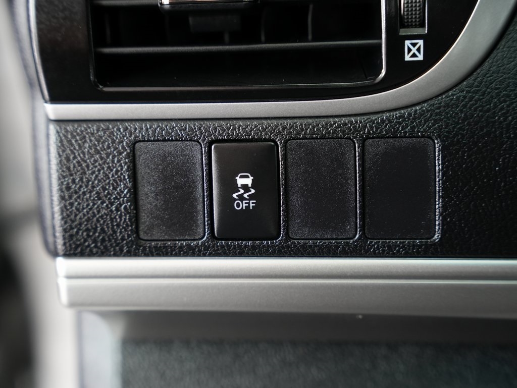 2014 Toyota Camry photo 41