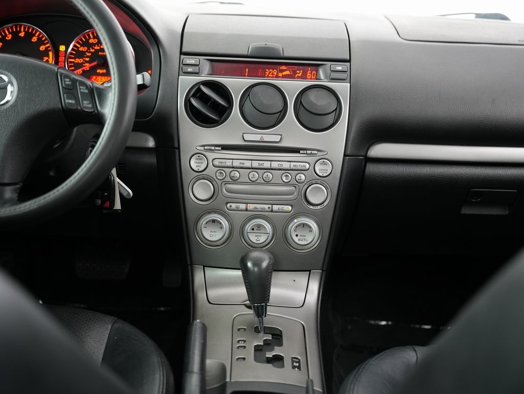 Mazda MAZDA6 4dr Sport Sdn s Auto 2005 Mazda MAZDA6 4dr Sport Sdn s Auto 2005