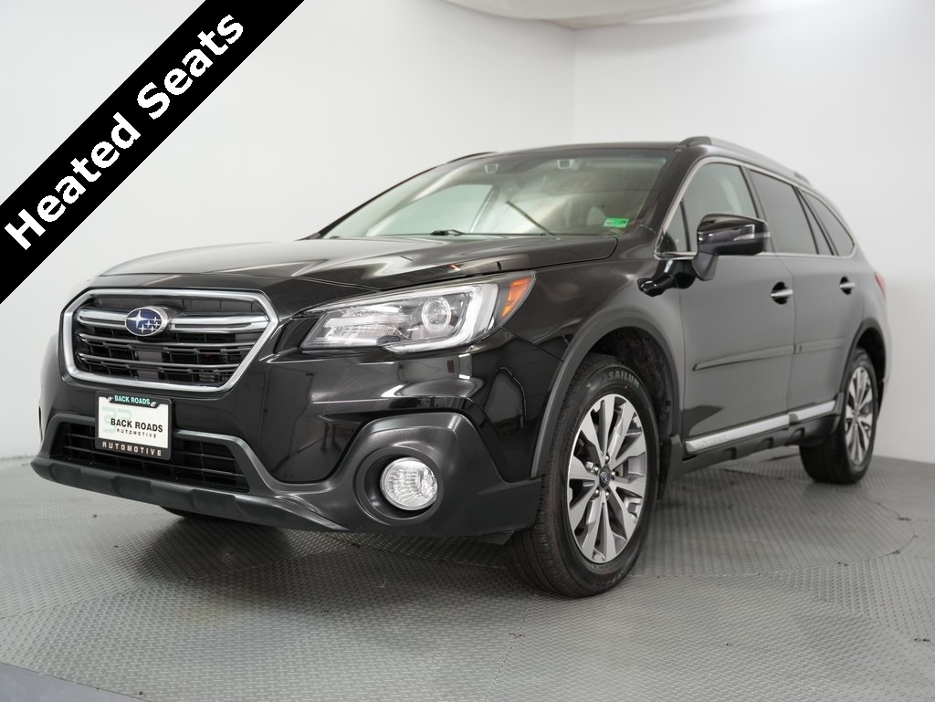2019 Subaru Outback 2.5i Touring photo 3