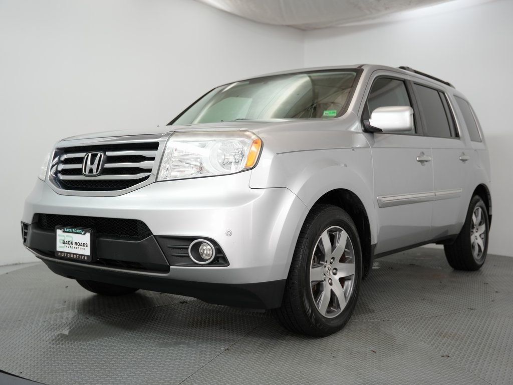 Honda Pilot 4WD 4dr Touring w/RES & Navi 2015 Honda Pilot 4WD 4dr Touring w/RES & Navi 2015