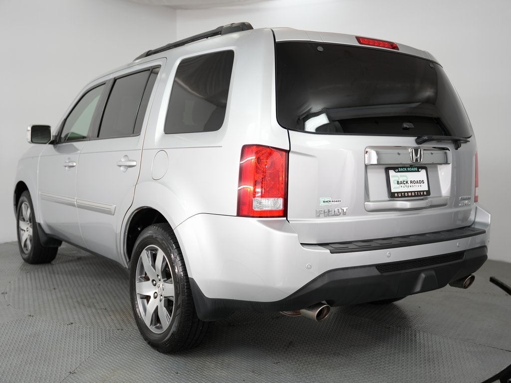 Honda Pilot 4WD 4dr Touring w/RES & Navi 2015 Honda Pilot 4WD 4dr Touring w/RES & Navi 2015
