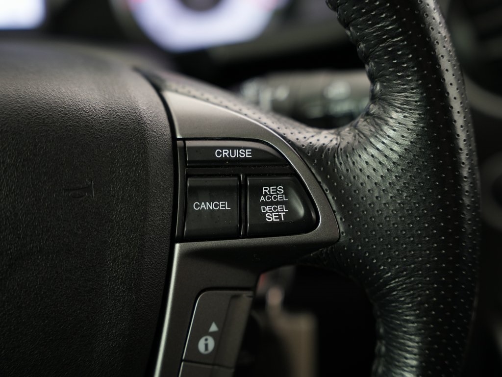 Honda Pilot 4WD 4dr Touring w/RES & Navi 2015 Honda Pilot 4WD 4dr Touring w/RES & Navi 2015