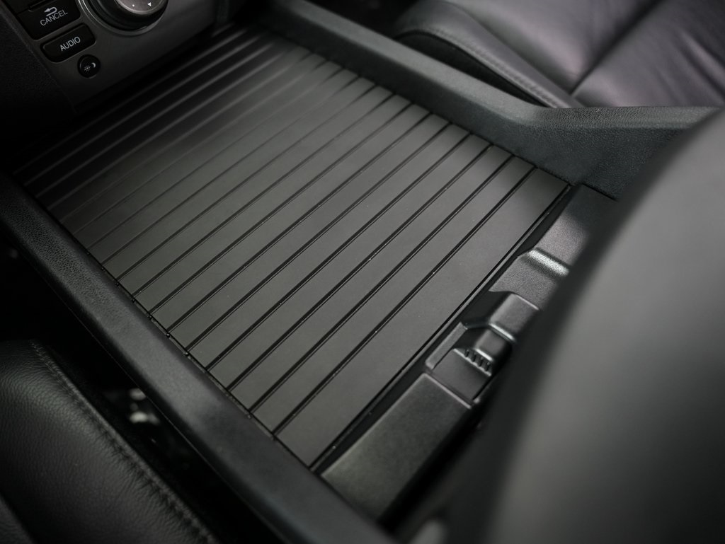 Honda Pilot 4WD 4dr Touring w/RES & Navi 2015 Honda Pilot 4WD 4dr Touring w/RES & Navi 2015