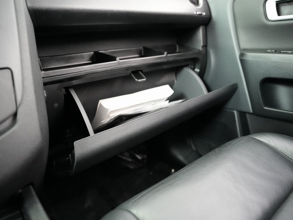 Honda Pilot 4WD 4dr Touring w/RES & Navi 2015 Honda Pilot 4WD 4dr Touring w/RES & Navi 2015