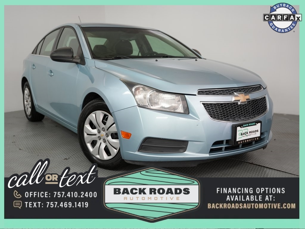 2012 Chevrolet Cruze 4dr Sdn LS