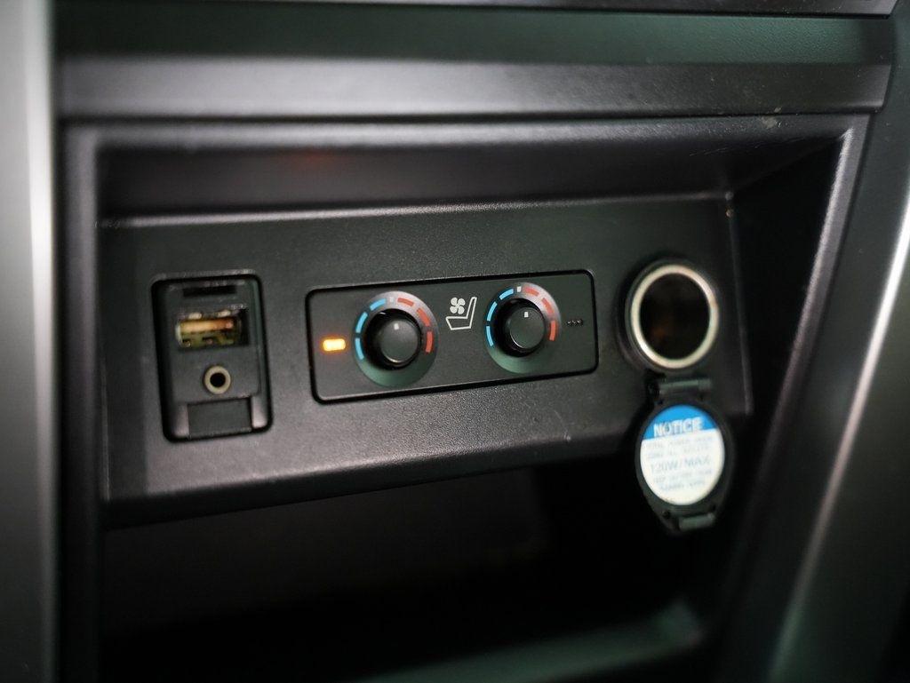 Toyota 4Runner Limited Nightshade 2WD (Natl) 2019