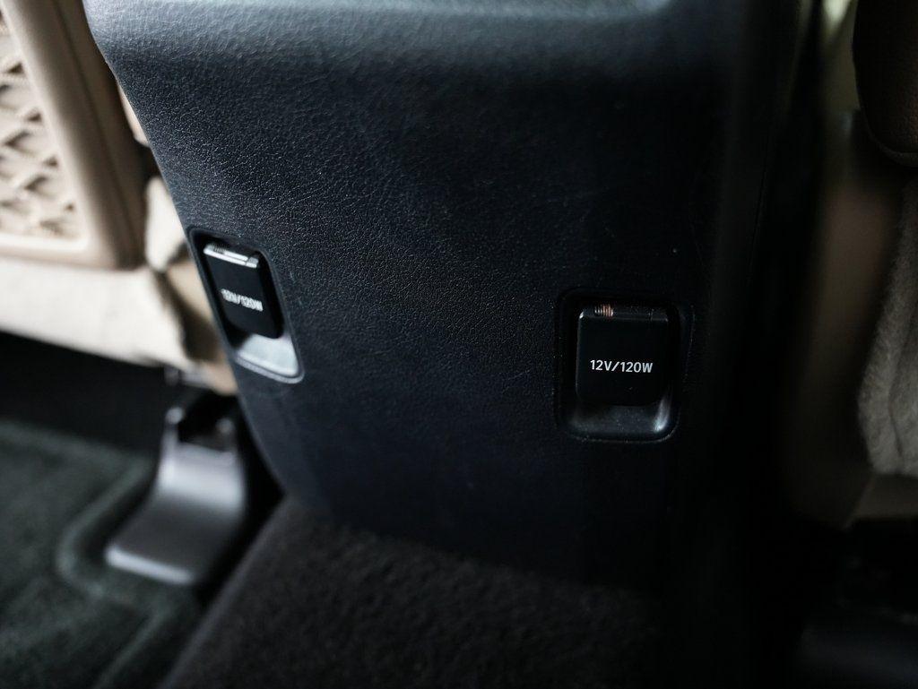 Toyota 4Runner Limited Nightshade 2WD (Natl) 2019