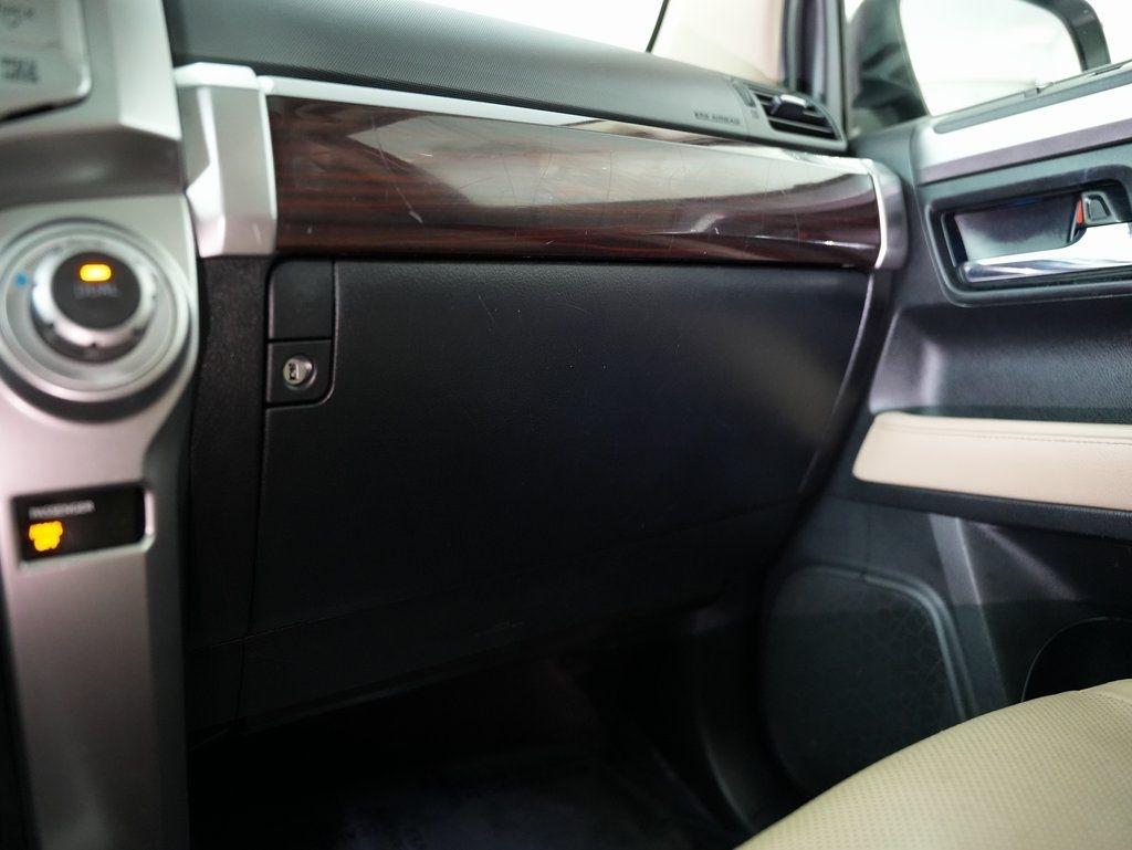 Toyota 4Runner Limited Nightshade 2WD (Natl) 2019