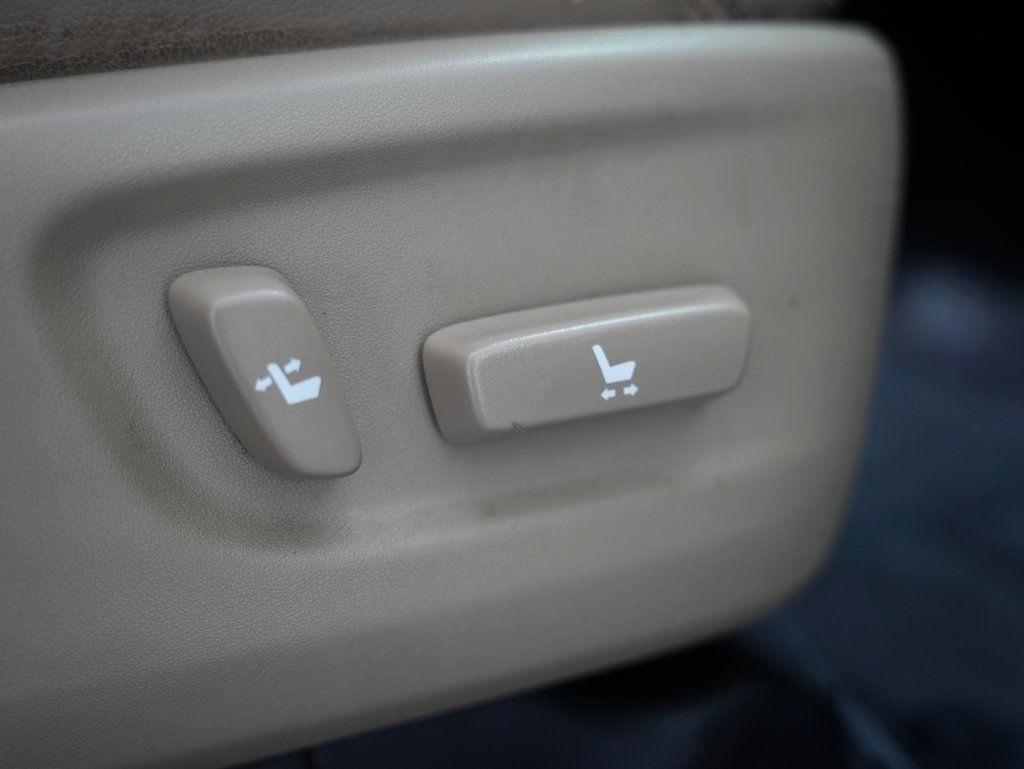 Toyota 4Runner Limited Nightshade 2WD (Natl) 2019