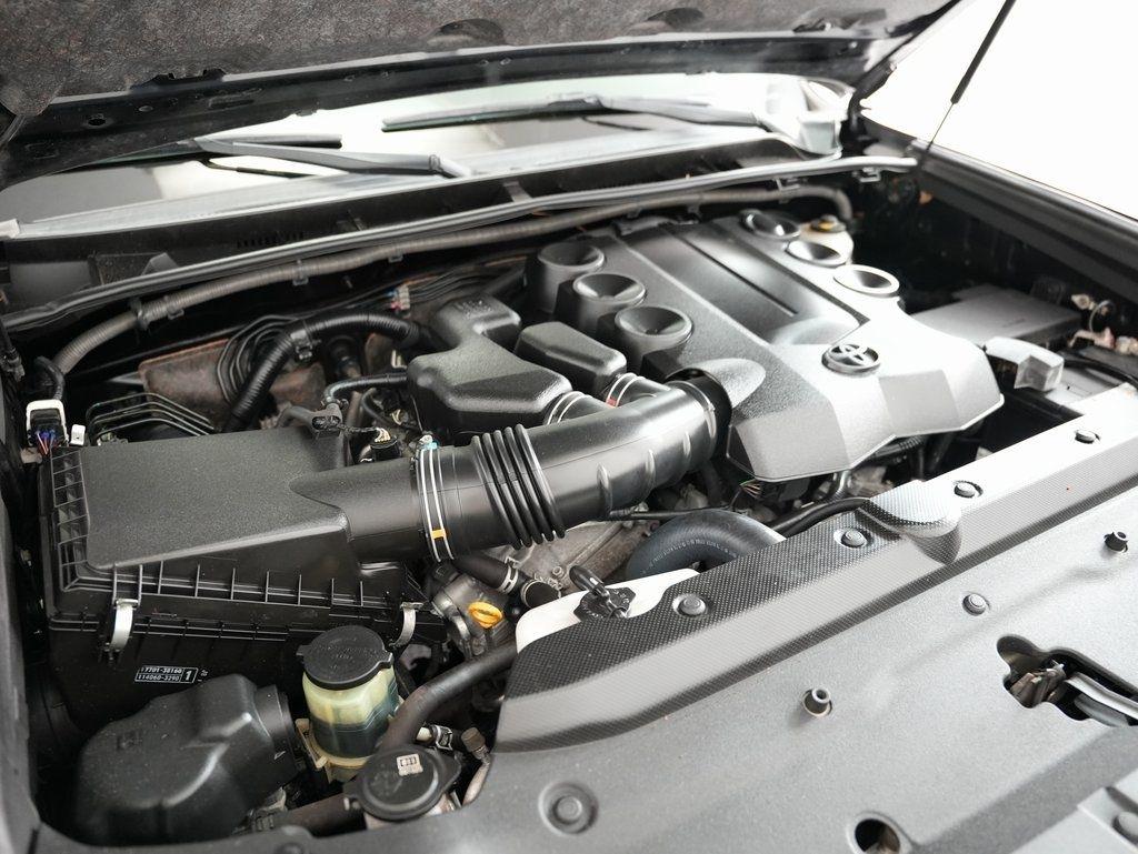 Toyota 4Runner Limited Nightshade 2WD (Natl) 2019