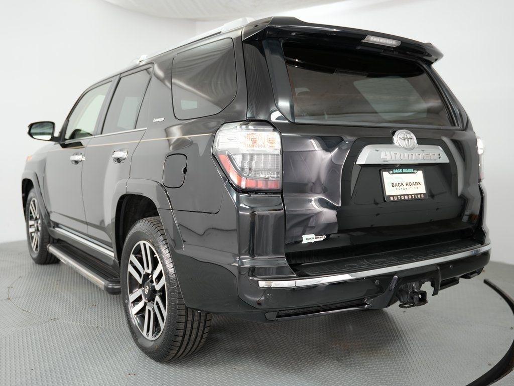 Toyota 4Runner Limited Nightshade 2WD (Natl) 2019