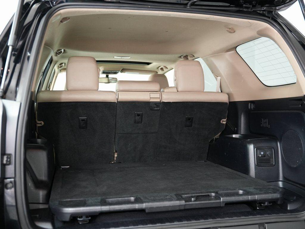 Toyota 4Runner Limited Nightshade 2WD (Natl) 2019