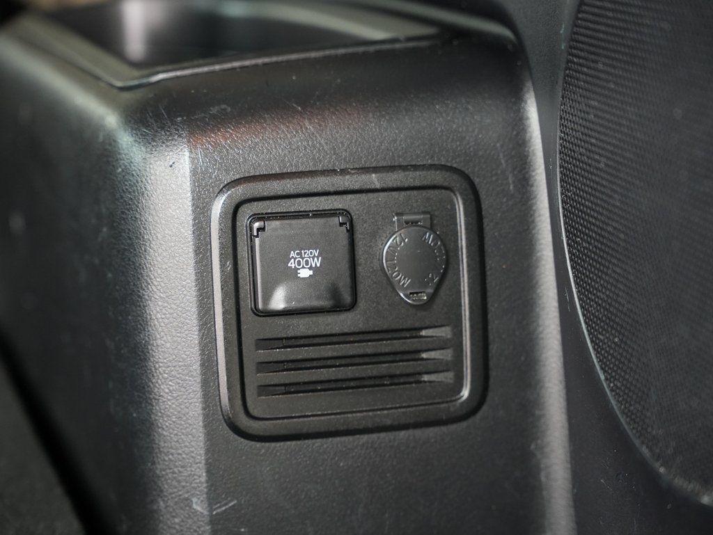 Toyota 4Runner Limited Nightshade 2WD (Natl) 2019