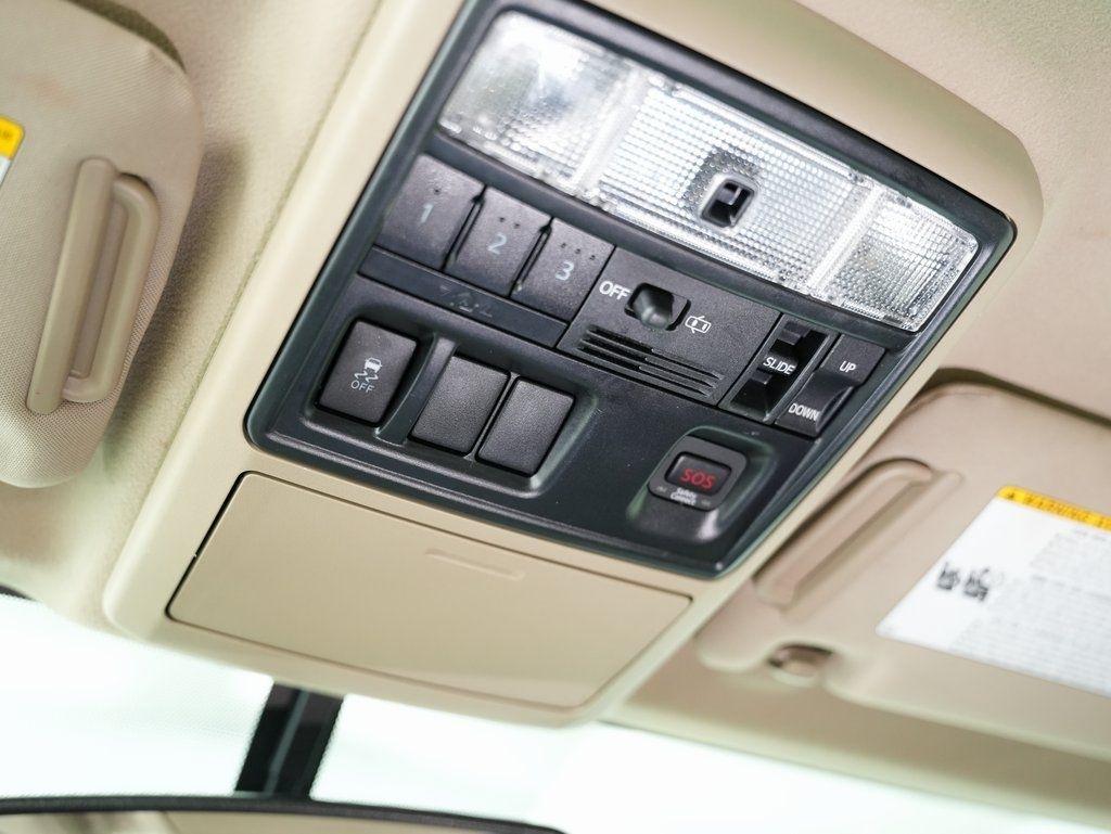 Toyota 4Runner Limited Nightshade 2WD (Natl) 2019