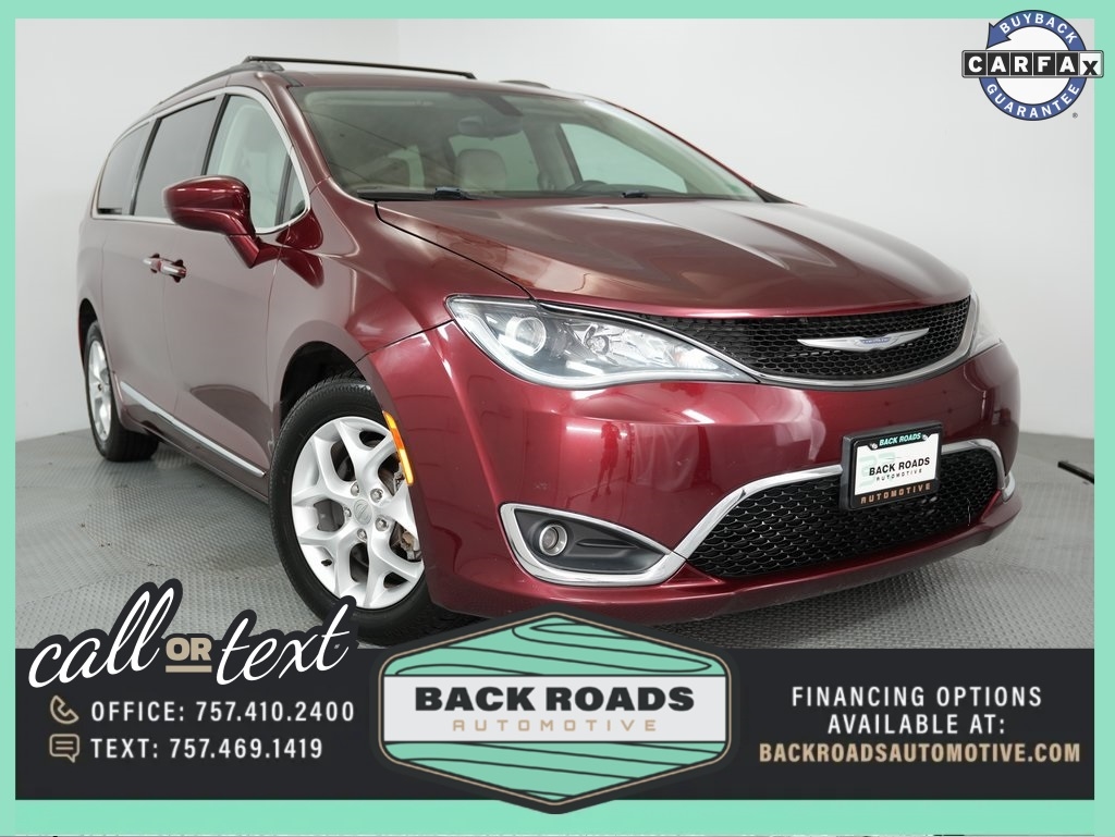 2017 Chrysler Pacifica Touring-L FWD