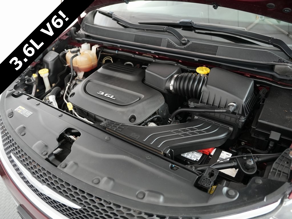 Chrysler Pacifica Touring-L FWD 2017