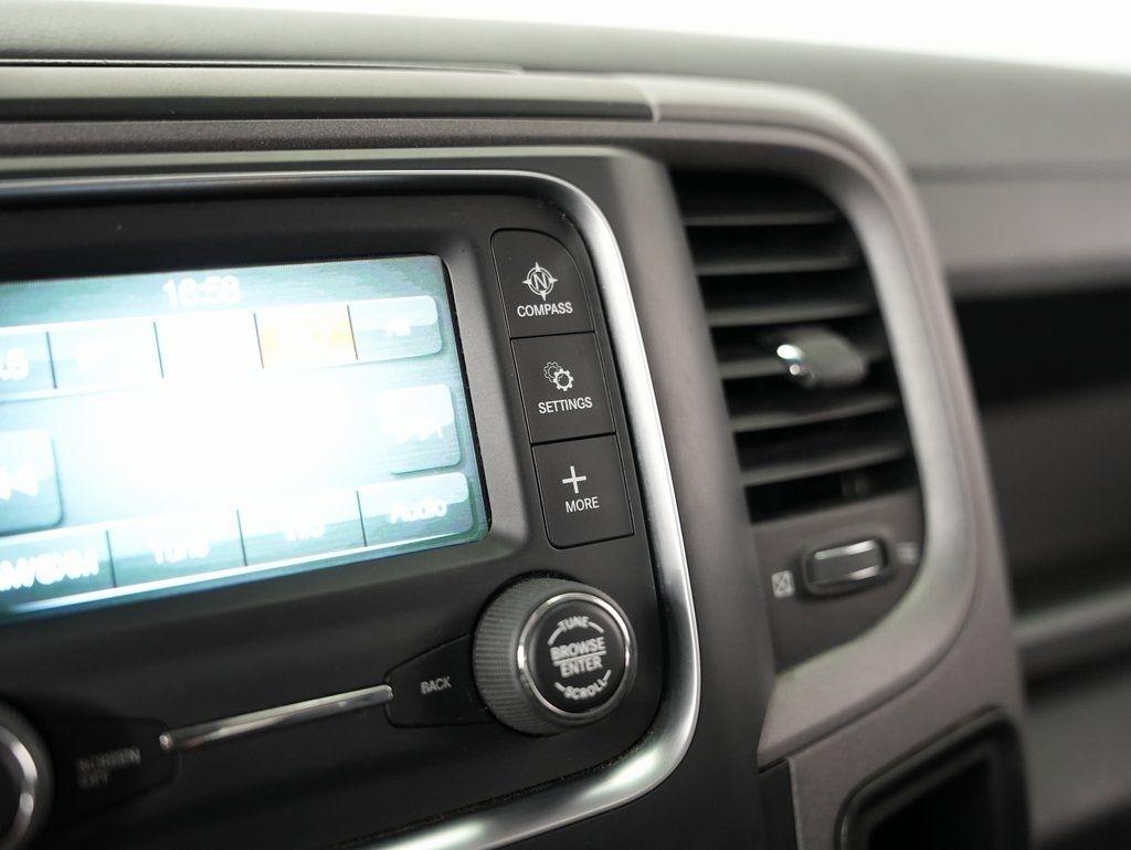 RAM 1500 Express 4x4 Quad Cab 6'4" Box 2017