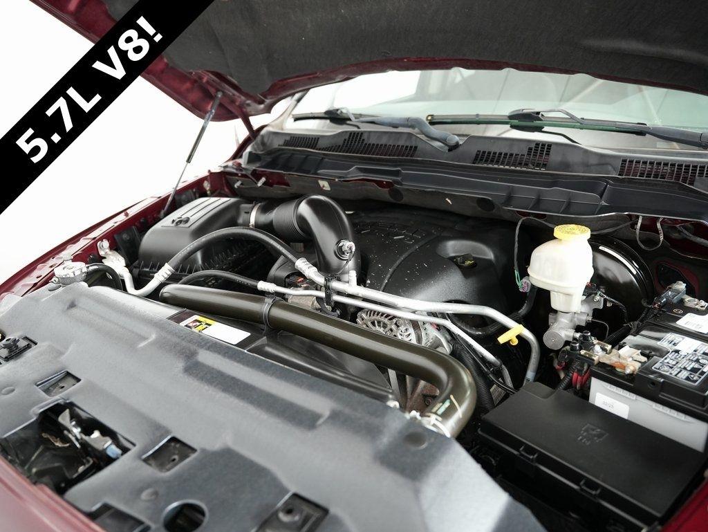 RAM 1500 Express 4x4 Quad Cab 6'4" Box 2017