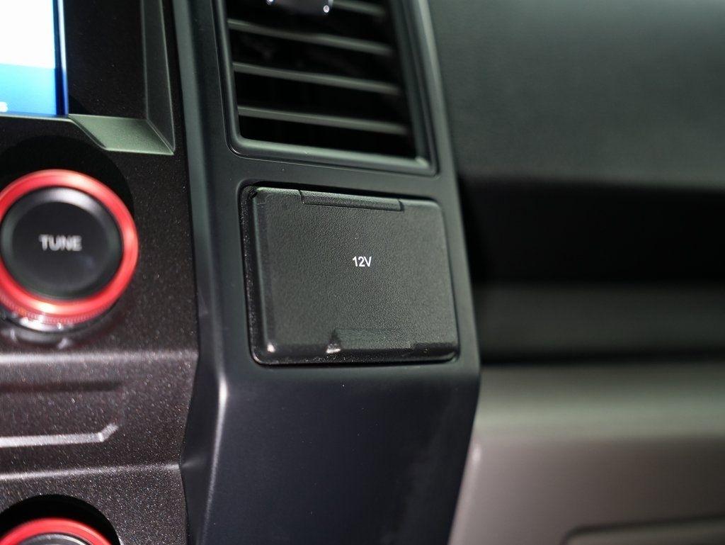 Ford F-150 Lariat 4WD SuperCrew 5.5' Box 2018