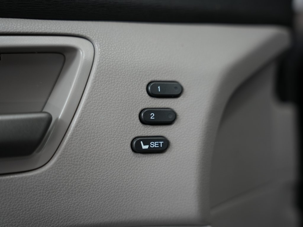 Honda Odyssey 5dr Touring 2011