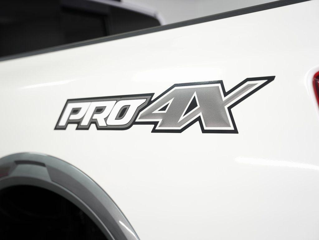 Nissan Titan XD 4x4 Diesel Crew Cab PRO-4X 2019